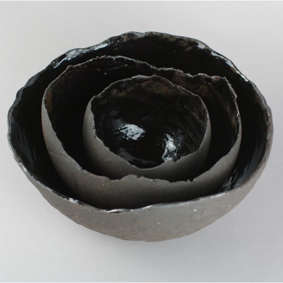 Black salad bowl Black salad bowl